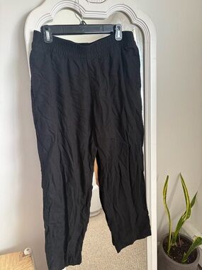 Old Navy Black High-Rise Straight Lien  Pants